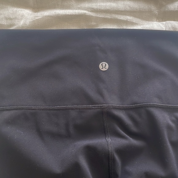 Lululemon Wunder Under Train High-Rise Tight 28 - Picture 4 of 5